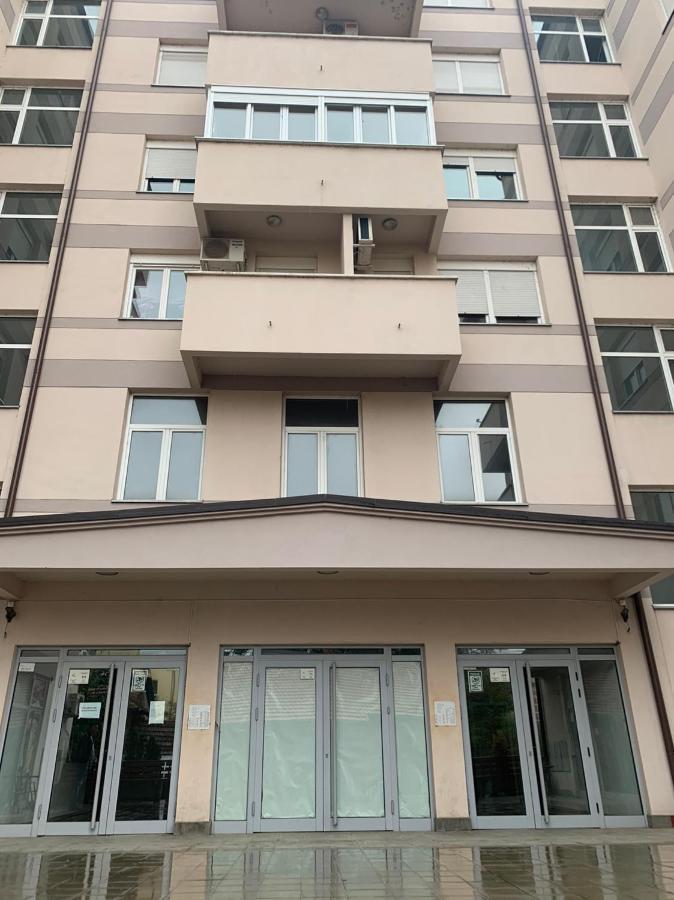דירות Zara Apartman Krusevac - Centar מראה חיצוני תמונה