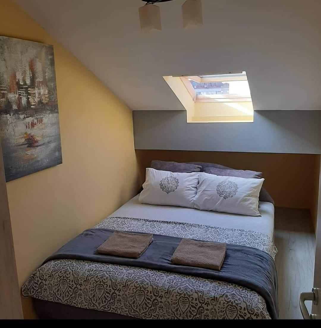 דירות Zara Apartman Krusevac - Centar מראה חיצוני תמונה